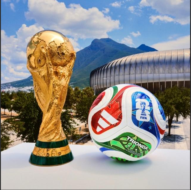 世界杯5助领跑，这位法国新核为何让皇马巴黎同时上头？半决赛的哨声还没响，法国队的更衣室已经隐隐透着香槟味